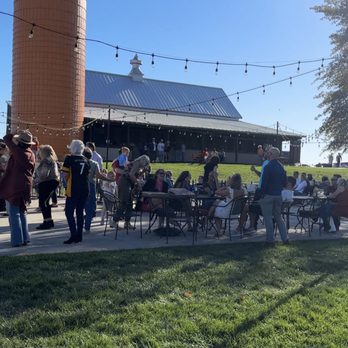 Balducci Vineyards - Wineries Near Me - Augusta, Missouri