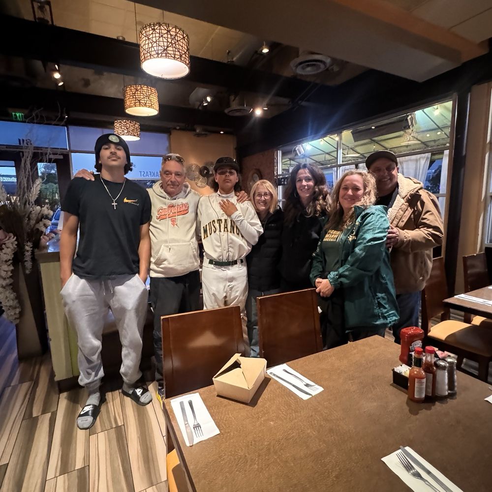 Hashes & Brews - A family dinner with loved ones! Celebrating Capuchino's last JV game! - Bars Near Me - San Bruno, California Hashes & Brews - A family dinner with loved ones! Celebrating Capuchino's last JV game! - Bars Near Me - San Bruno, California