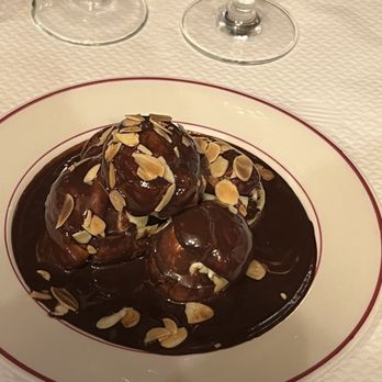 Le Relais de l'Entrecôte - Steakhouses Near Me - Paris, 75 Le Relais de l'Entrecôte - Steakhouses Near Me - Paris, 75