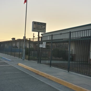 West Putnam Elementary School - Elementary Schools Near Me - Porterville, California West Putnam Elementary School - Elementary Schools Near Me - Porterville, California