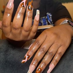 L'Amour Nails