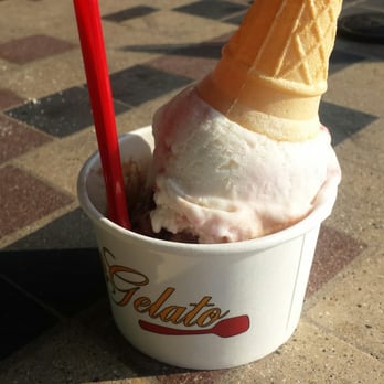 Pino Gelato Cafe - Nutella and raspberry cheesecake - Gelato Near Me - Destin, Florida Pino Gelato Cafe - Nutella and raspberry cheesecake - Gelato Near Me - Destin, Florida