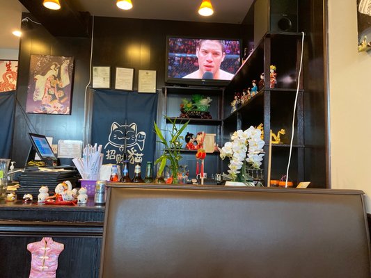 Mizu - Sushi & Hibachi Restaurant by null