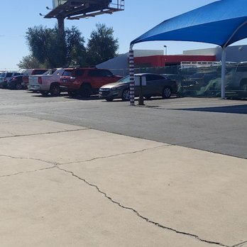 Brad's Deer Valley Collision - Body Shops Near Me - Phoenix, Arizona