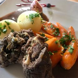 Zum Taubenschlag - Rothirschroulade