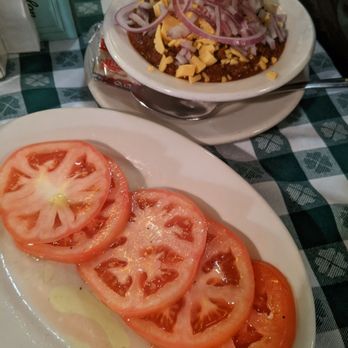 J.G. Melon - Tomato salad... - American Near Me - New York, New York J.G. Melon - Tomato salad... - American Near Me - New York, New York