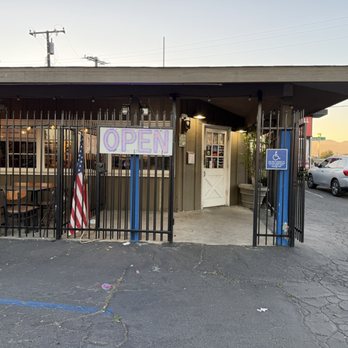 La Casa Restaurant - Entrance - Mexican Near Me - San Bernardino, California La Casa Restaurant - Entrance - Mexican Near Me - San Bernardino, California