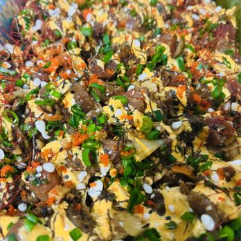 808 Luau Catering - Ahi poke wonton nachos - Caterers Near Me