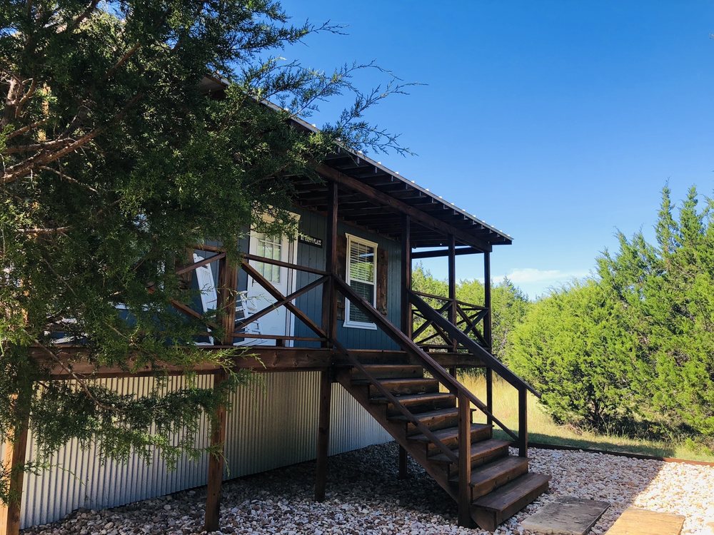 THE CABINS AT ONION CREEK 18992 Fm 150 W, Driftwood, Texas Vacation