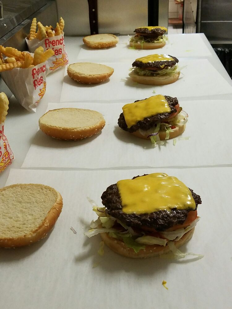 BEST SUBS 3 Updated August 2024 15 Photos & 21 Reviews 5752 W