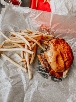 QueenBurger by null QueenBurger by null