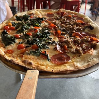 Slab Town Pizza - Half tomato, spinach, and mushroom and half pepperoni, italian sausage, and mushroom - Pizza Near Me - Cashiers, North Carolina Slab Town Pizza - Half tomato, spinach, and mushroom and half pepperoni, italian sausage, and mushroom - Pizza Near Me - Cashiers, North Carolina