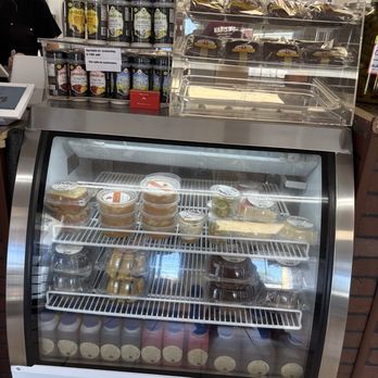 Harold's Chicken - Display case - Chicken Shop Near Me - Merrillville, Indiana Harold's Chicken - Display case - Chicken Shop Near Me - Merrillville, Indiana