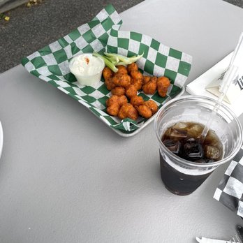 Davis' Pub - Buffalo cauliflower - American Near Me - Annapolis, Maryland