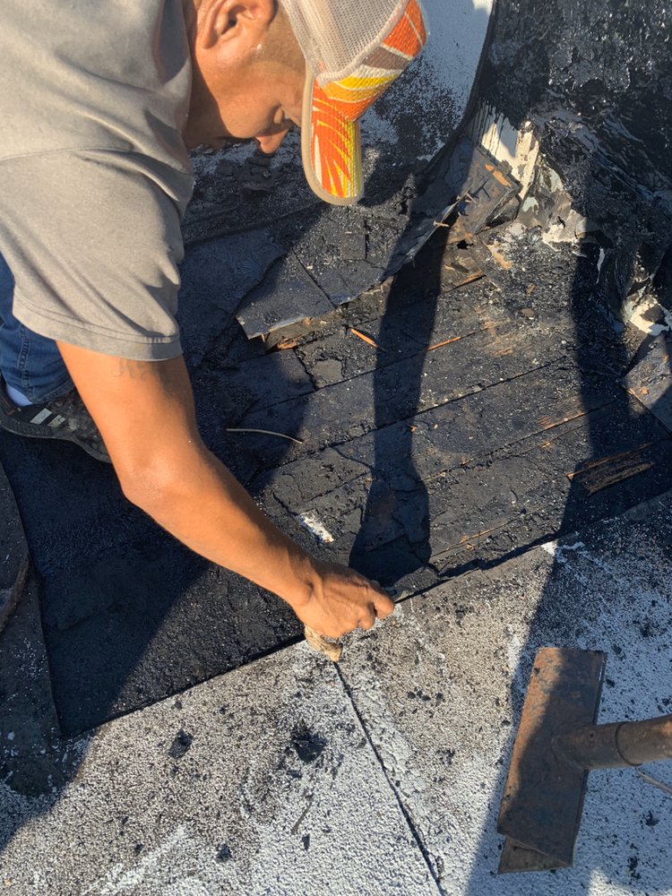 Slide of Maxx Leverage Construction