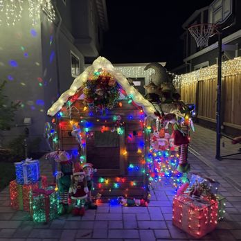 Christmas Tree Lane - Festivals Near Me - San Carlos, California