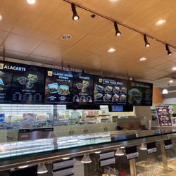 Grill City Grab & Go Central - Ordering Area