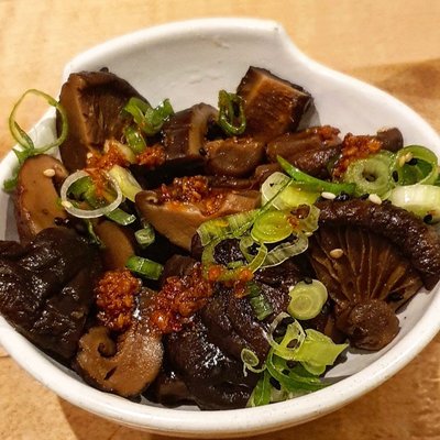 Shack Fuyu Soho by null