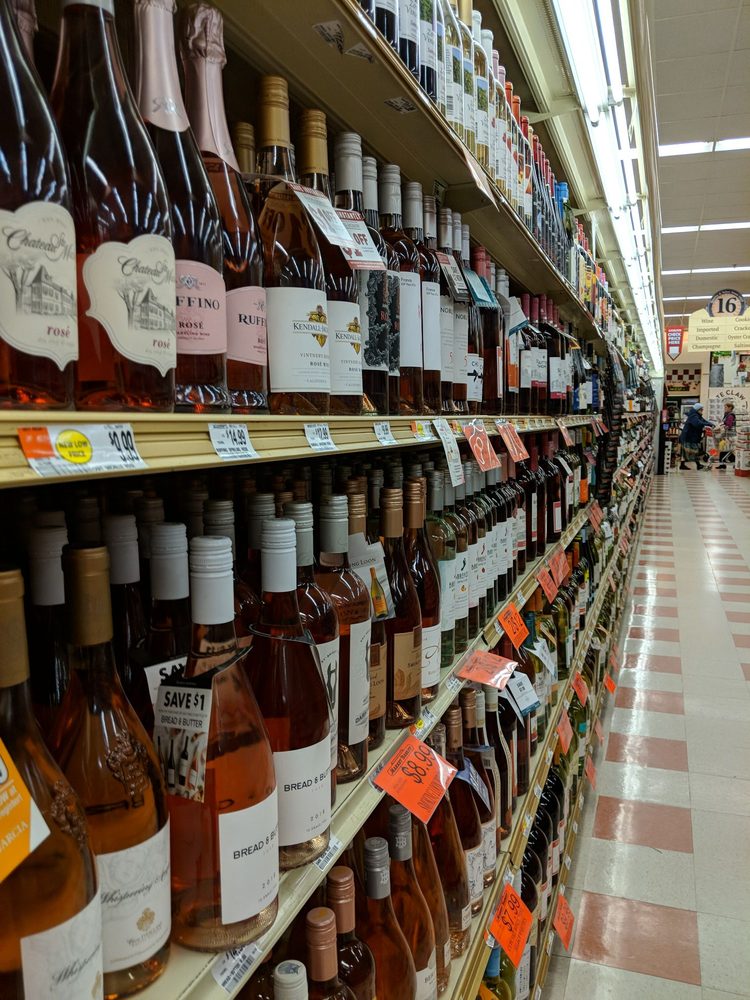 MARKET BASKET 17 Photos & 25 Reviews 167 S Broadway, Salem, New