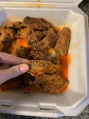 Kickin Wings by null