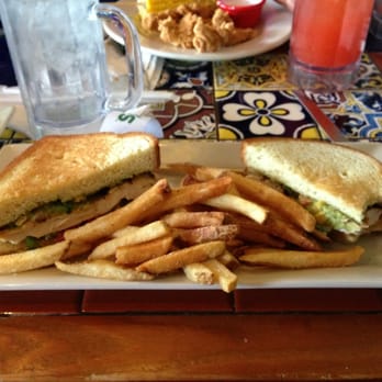 Chili's - Grilled chicken and guacamole sandwich. Delicious! - Tex-Mex Near Me - Streamwood, Illinois