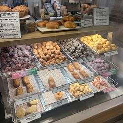 Dunkin' - Mum