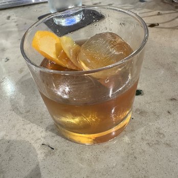 Thrive - Old fashioned - Cocktail Bars Near Me - Orlando, Florida Thrive - Old fashioned - Cocktail Bars Near Me - Orlando, Florida