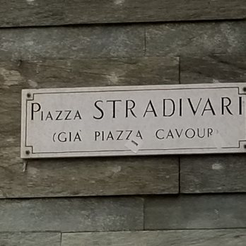Piazza Stradivari - Piazza Stradivari - Landmarks & Historical Buildings Near Me - Cremona, CR