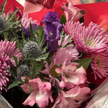 Avandas Flowers - Florists Near Me - Philadelphia, Pennsylvania