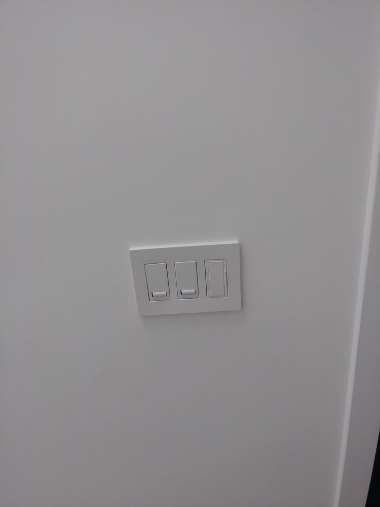 Slide of Sal's Electrical