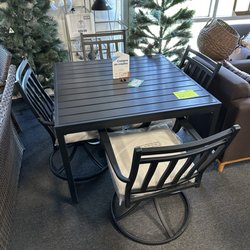 Murrieta Wholesale Outlet