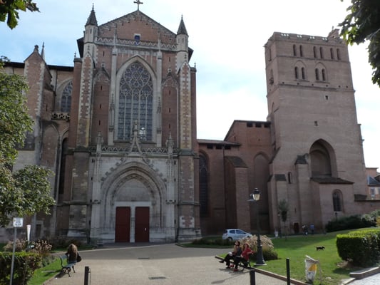 Saint-Etienne Cathedral by null