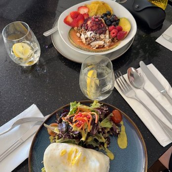 Mango Haus - Avocado Smash with over hard egg and a Bowl of Happiness on the side - Breakfast & Brunch Near Me - Bakersfield, California Mango Haus - Avocado Smash with over hard egg and a Bowl of Happiness on the side - Breakfast & Brunch Near Me - Bakersfield, California