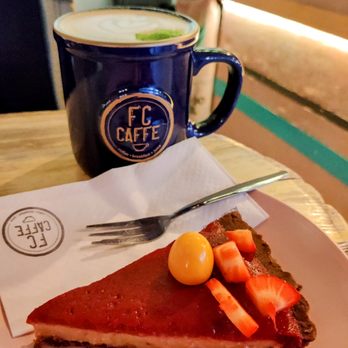FC Caffee - Juice Bars & Smoothies Near Me - Wrocław, DS