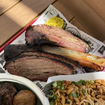 Fikscue - Brisket and Dino rib - Barbeque Near Me - San Francisco, California Fikscue - Brisket and Dino rib - Barbeque Near Me - San Francisco, California