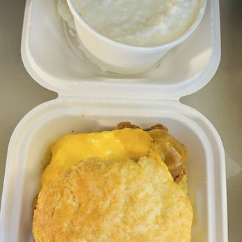 Pine State Biscuits - Breakfast & Brunch Near Me - Portland, Oregon