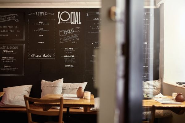 Social by null