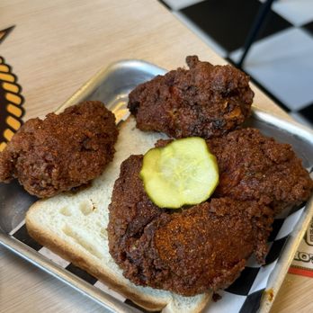 Hotbirds - 5 Piece Wings - Chicken Shop Near Me - Princeton, New Jersey