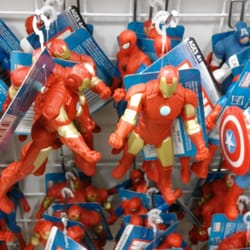 Toys R Us - Marvel toys at Toys R Us
