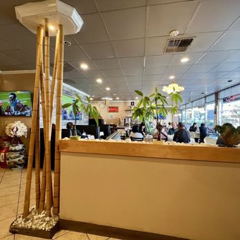 Khởi Hưng Restaurant - Inside - Vietnamese Near Me - Garden Grove, California Khởi Hưng Restaurant - Inside - Vietnamese Near Me - Garden Grove, California