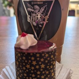 Mini chocolate raspberry mousse and Morning Ritual Mini chocolate raspberry mousse and Morning Ritual