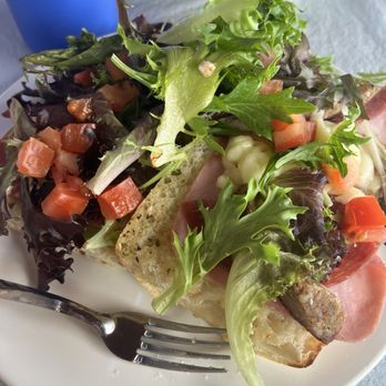 Pizza and Pasta Bar - Stromboli - Pizza Near Me - Seattle, Washington
