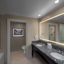 Marriott's OceanWatch Villas at Grande Dunes - Villa Master Bathroom