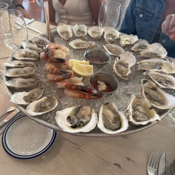 Home Port Restaurant - Oysters - Seafood Near Me - Menemsha, Massachusetts Home Port Restaurant - Oysters - Seafood Near Me - Menemsha, Massachusetts