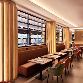 Crowne Plaza Rome - St. Peter's - Local specialties and dishes from around the world. Open for lunch and dinner. - Hotels Near Me - Rome, RM Crowne Plaza Rome - St. Peter's - Local specialties and dishes from around the world. Open for lunch and dinner. - Hotels Near Me - Rome, RM