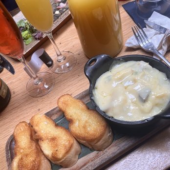 Casta's Rum Bar - Cuban Near Me - Washington, DC, District of Columbia
