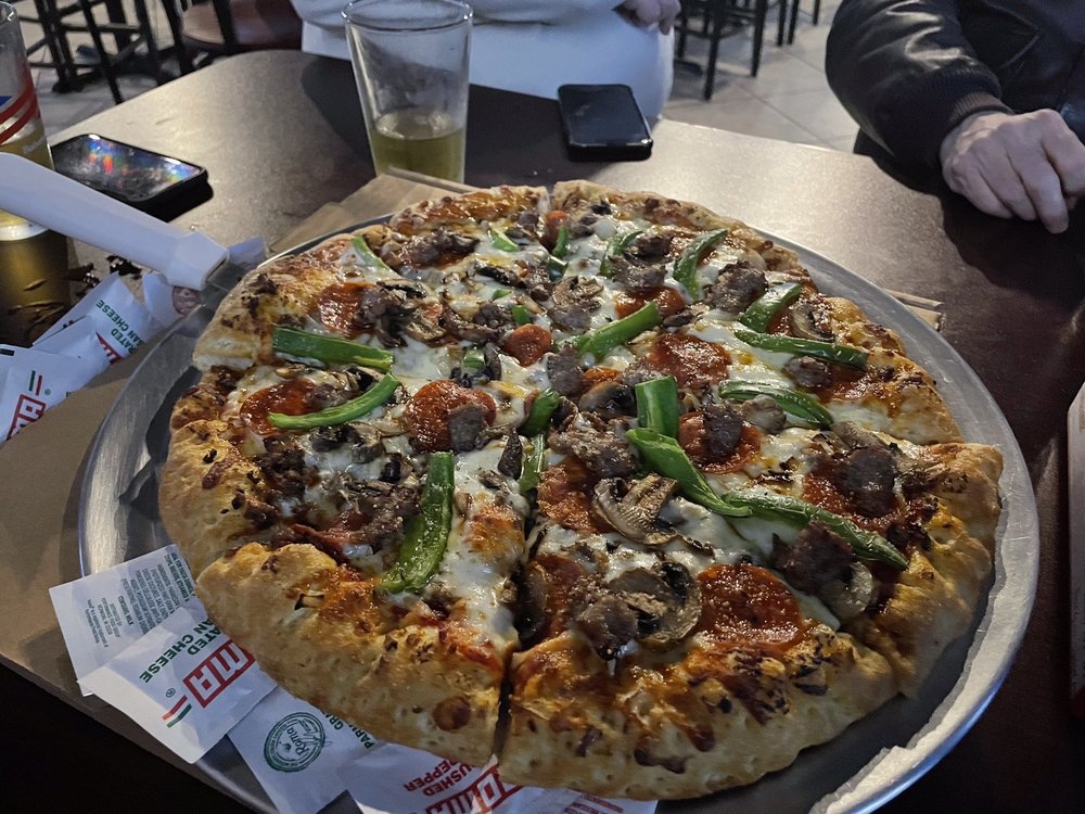 LIGHTHOUSE BAR AND GRILL 14 Reviews Chicken Wings 2505 S 132nd St