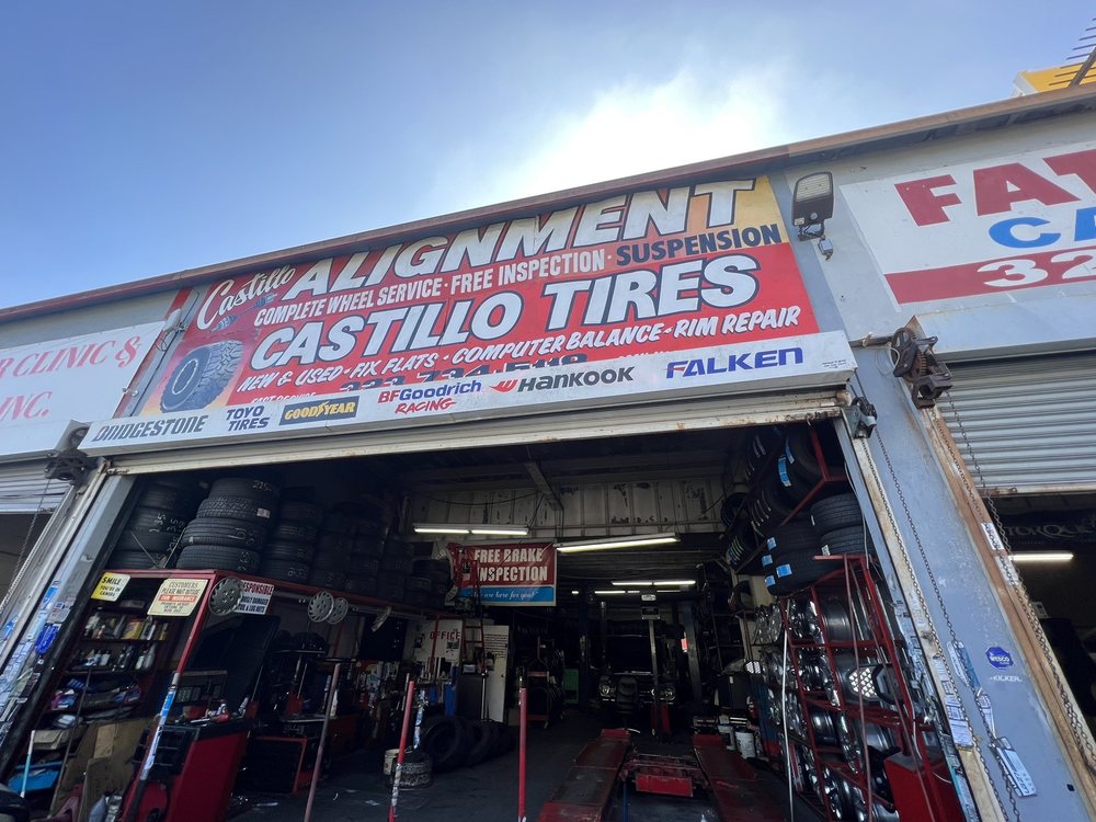 Castillo Tire Shop, Los Angeles Roadtrippers