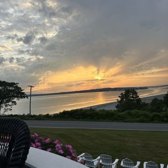 The Chart Room - Sunset off the veranda at The Chart Room. - American Near Me - Scarborough, Maine The Chart Room - Sunset off the veranda at The Chart Room. - American Near Me - Scarborough, Maine