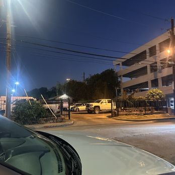 McGonigel's Mucky Duck - Parking - Music Venues Near Me - Houston, Texas McGonigel's Mucky Duck - Parking - Music Venues Near Me - Houston, Texas